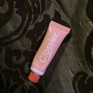 Glossier Balm Dotcom